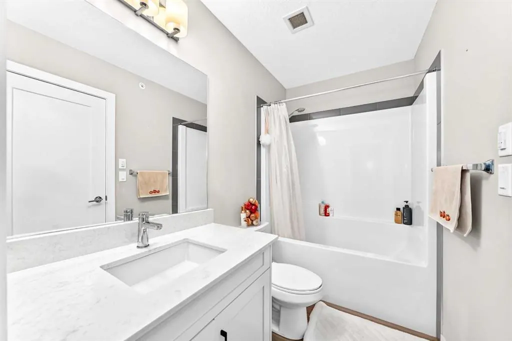 500 Auburn Meadows Common SE #415