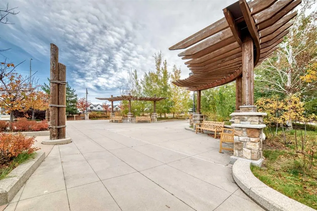 500 Auburn Meadows Common SE #415