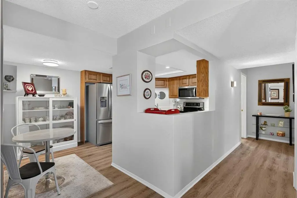 2425 90 Avenue SW #116