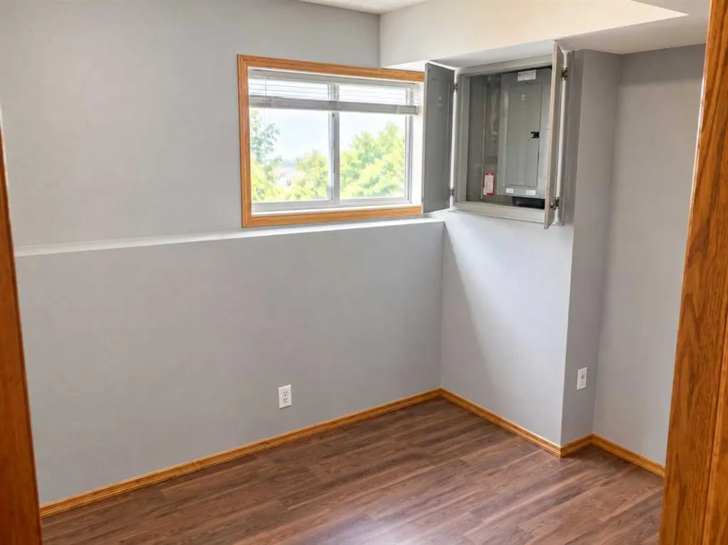 231 & 233 Kendrew Drive