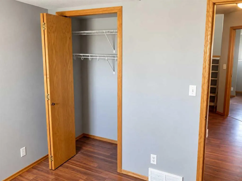 231 & 233 Kendrew Drive