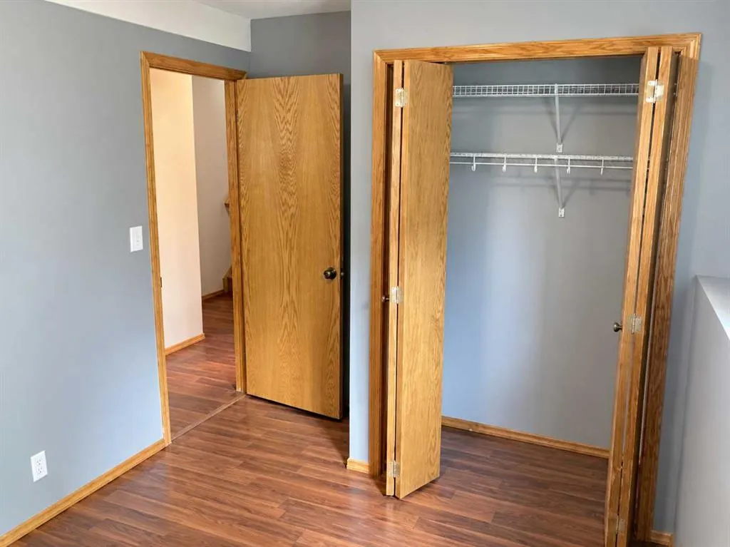 231 & 233 Kendrew Drive
