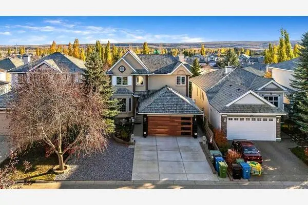 7 Springbank View SW