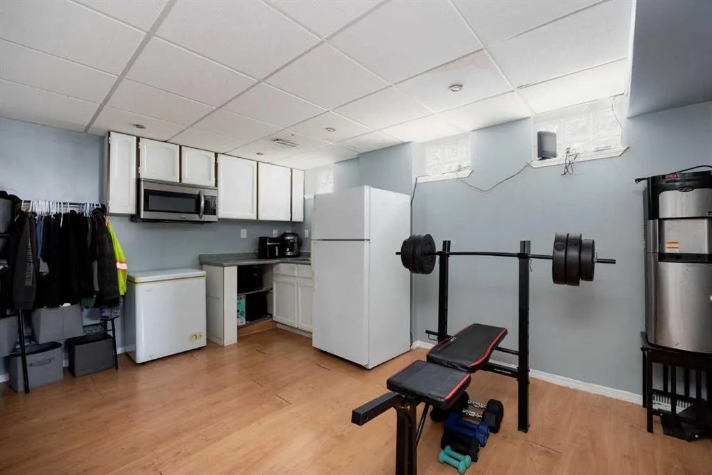 141 Bird Crescent