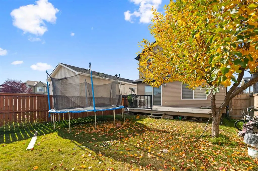 6 Martin Crossing Way NE