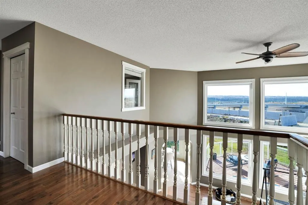 331 Wood Valley Bay SW