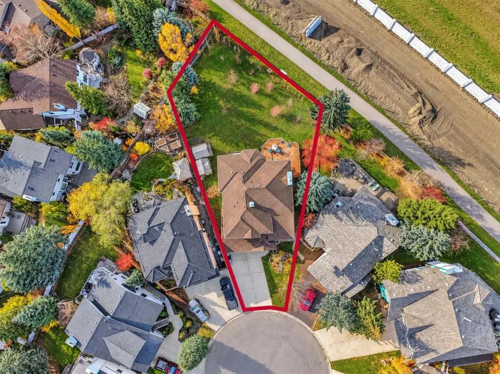 331 Wood Valley Bay SW