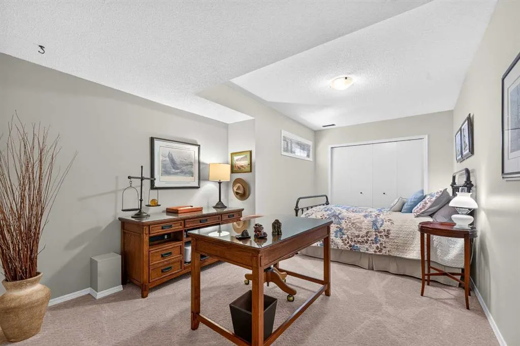 342 Hawkside Mews NW