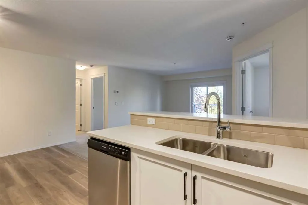 115 Prestwick Villas SE #1210