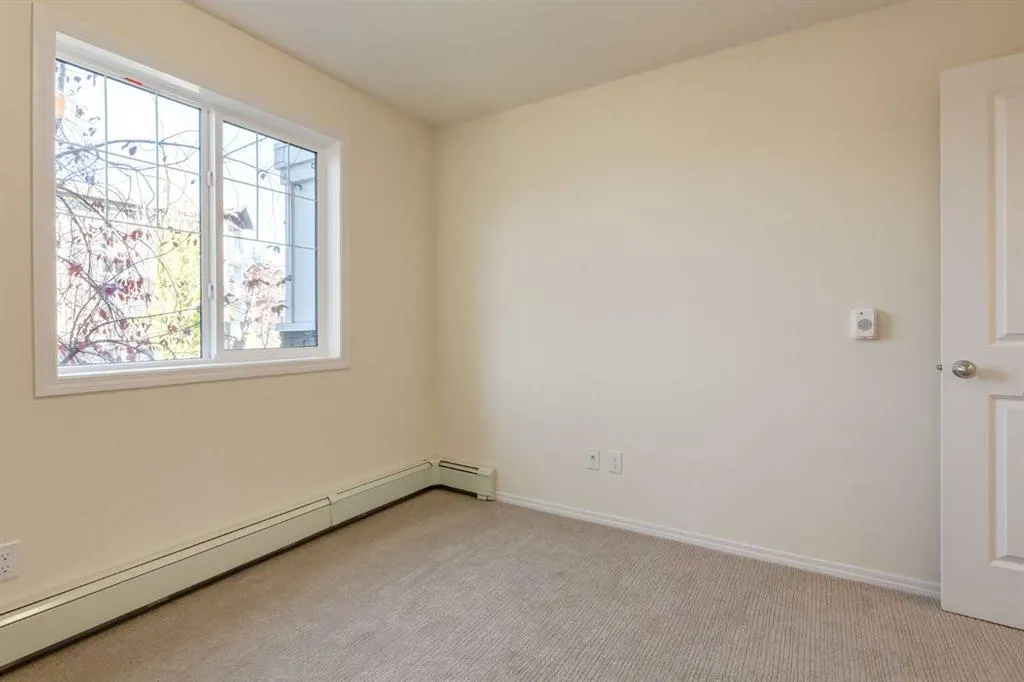 115 Prestwick Villas SE #1210