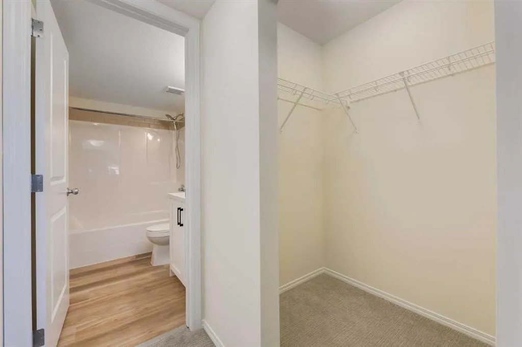115 Prestwick Villas SE #1210
