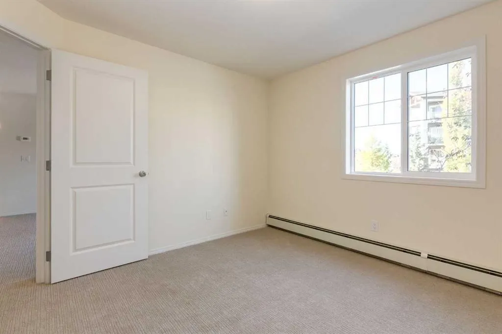115 Prestwick Villas SE #1210