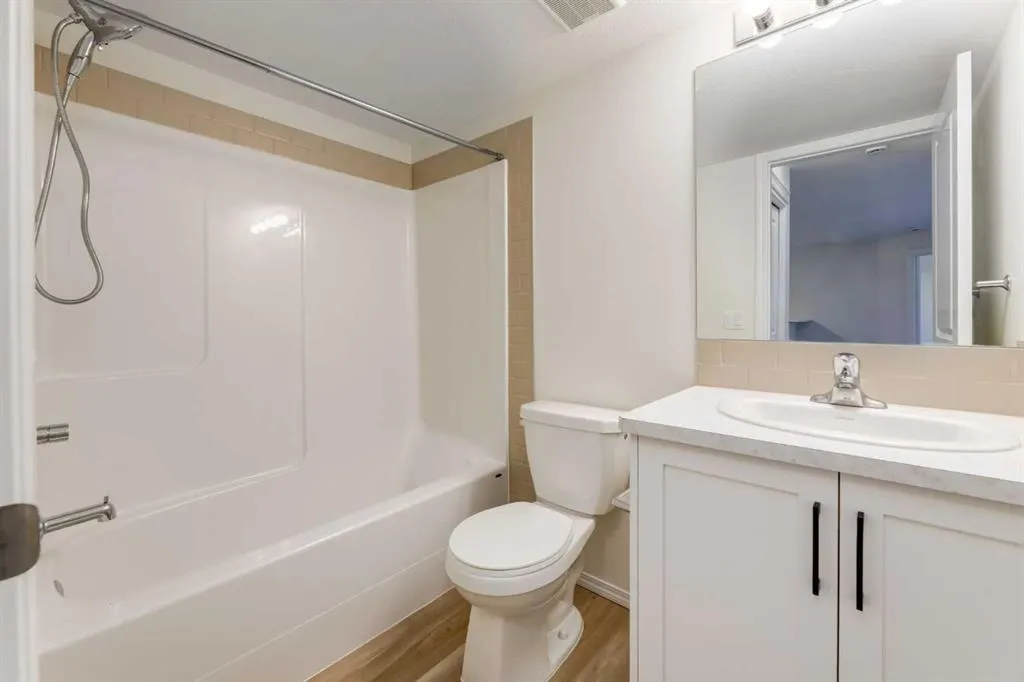 115 Prestwick Villas SE #1210
