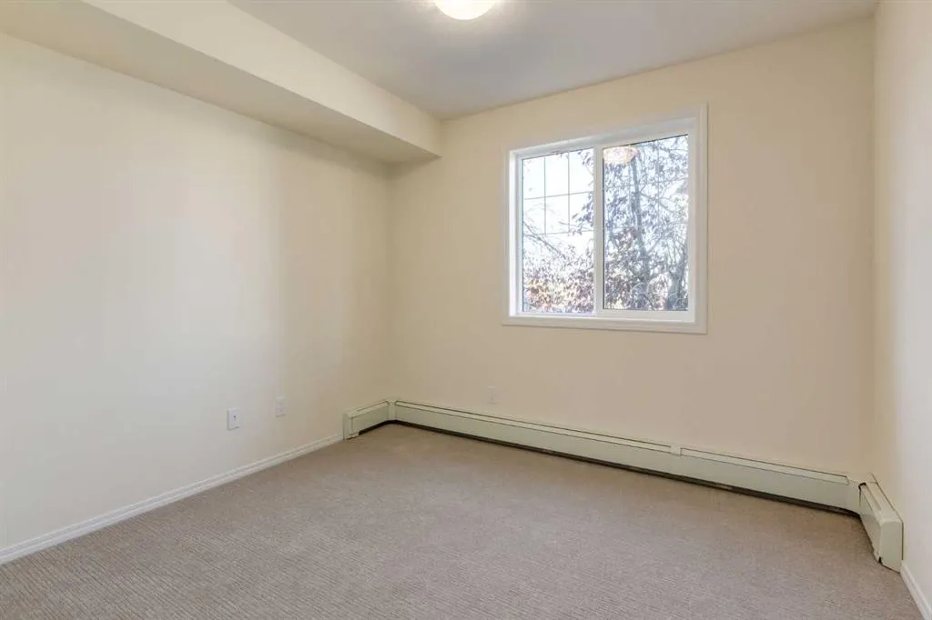 115 Prestwick Villas SE #1210