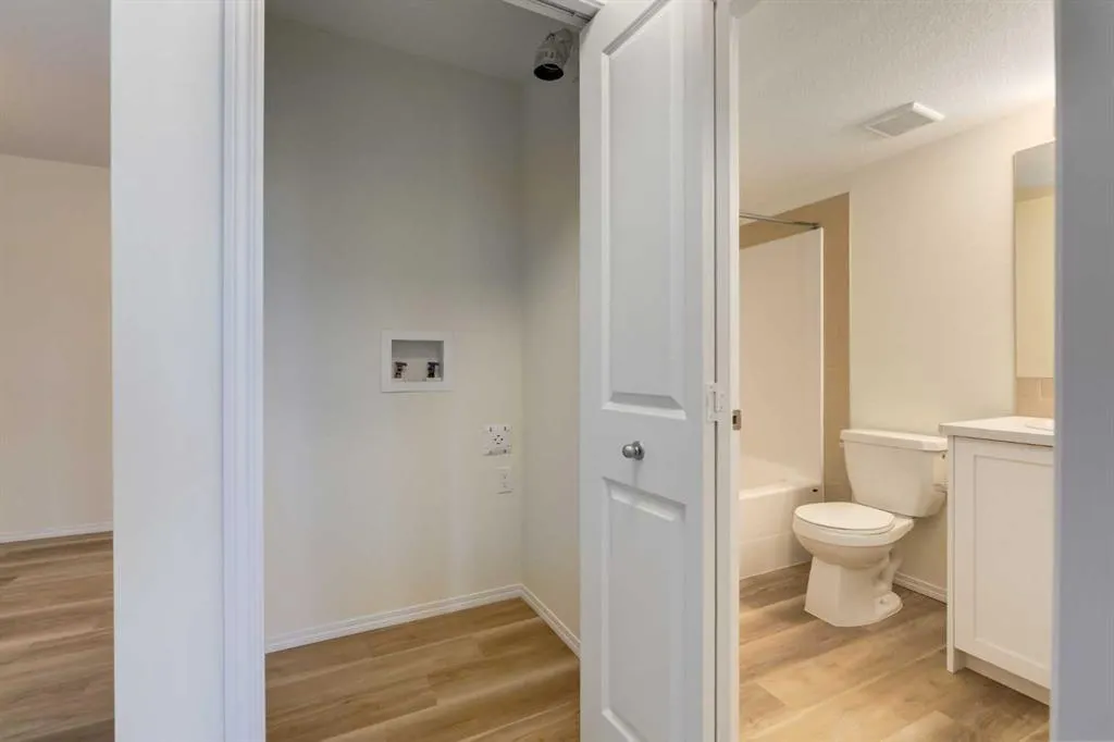115 Prestwick Villas SE #1210