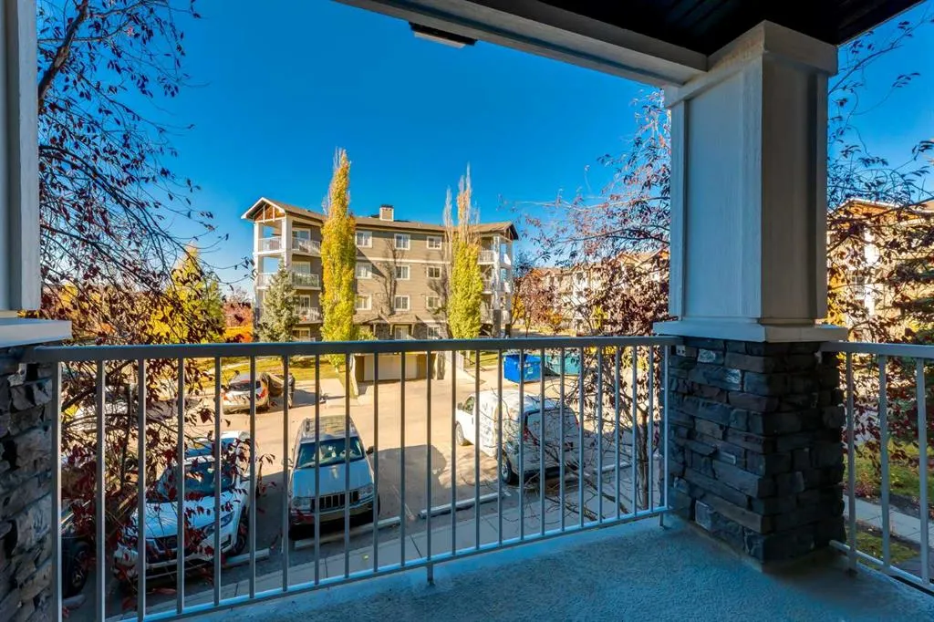 115 Prestwick Villas SE #1210