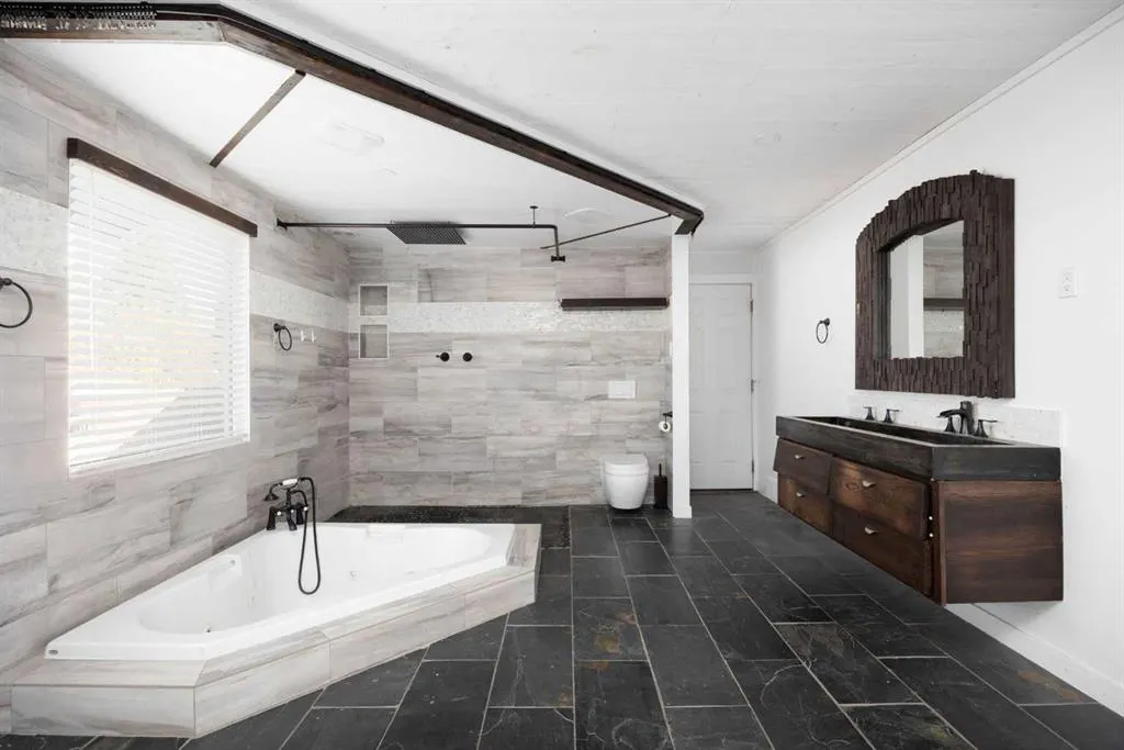 173 Whiteoak Garden