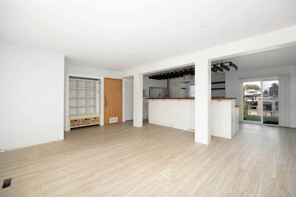 173 Whiteoak Garden