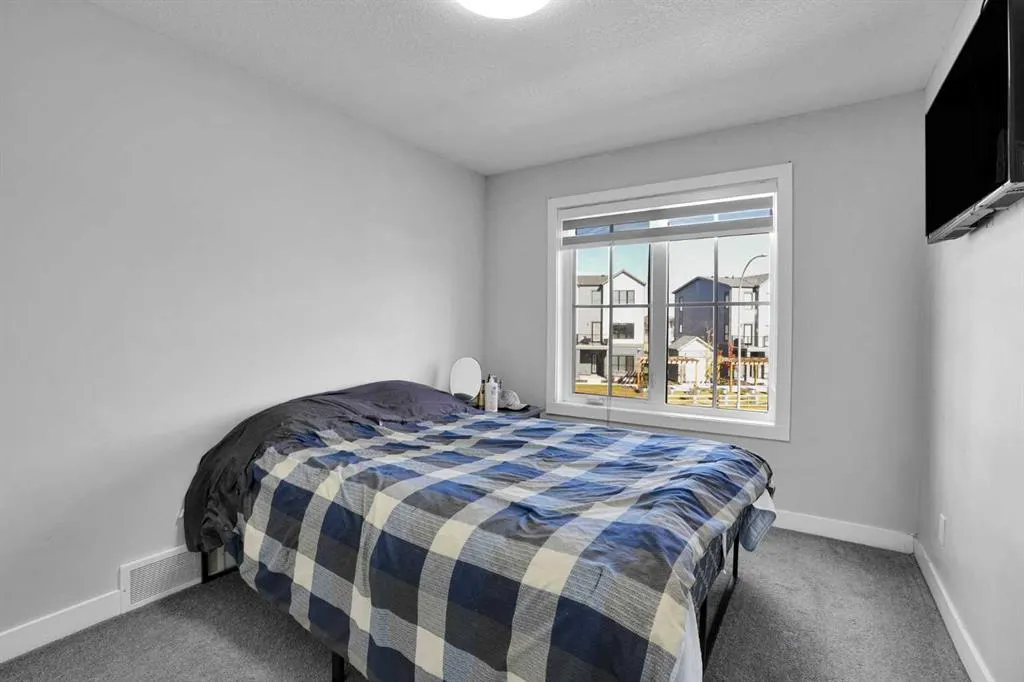 25 Belvedere Terrace SE