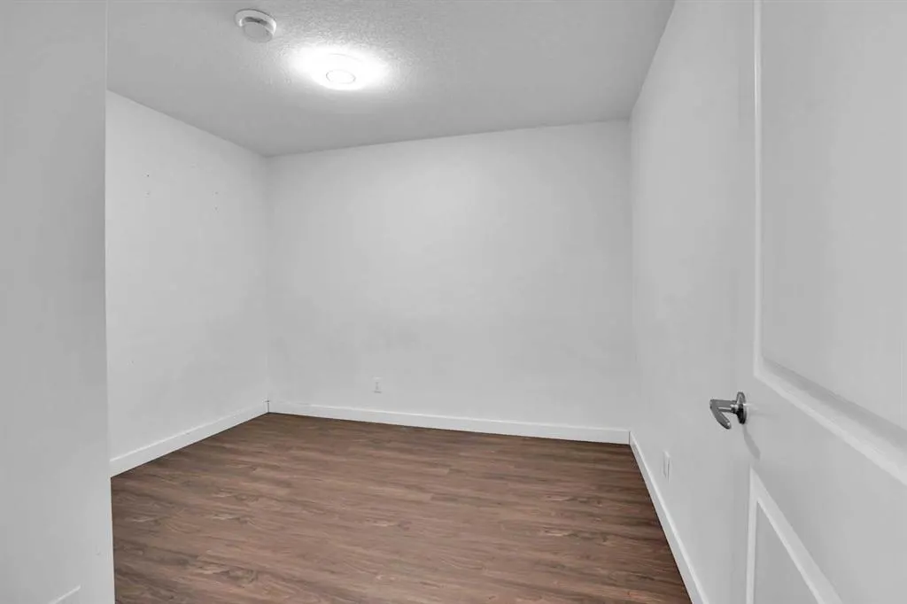 25 Belvedere Terrace SE