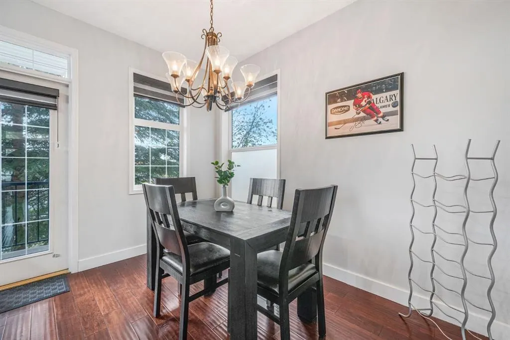29 Springborough Boulevard SW #23