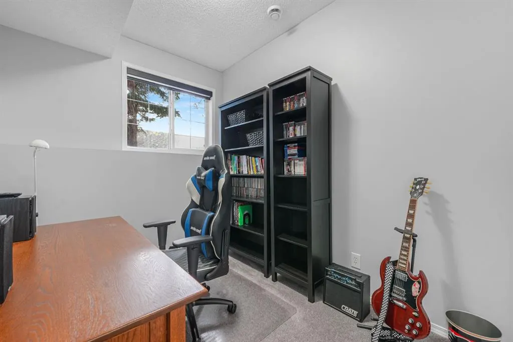 29 Springborough Boulevard SW #23