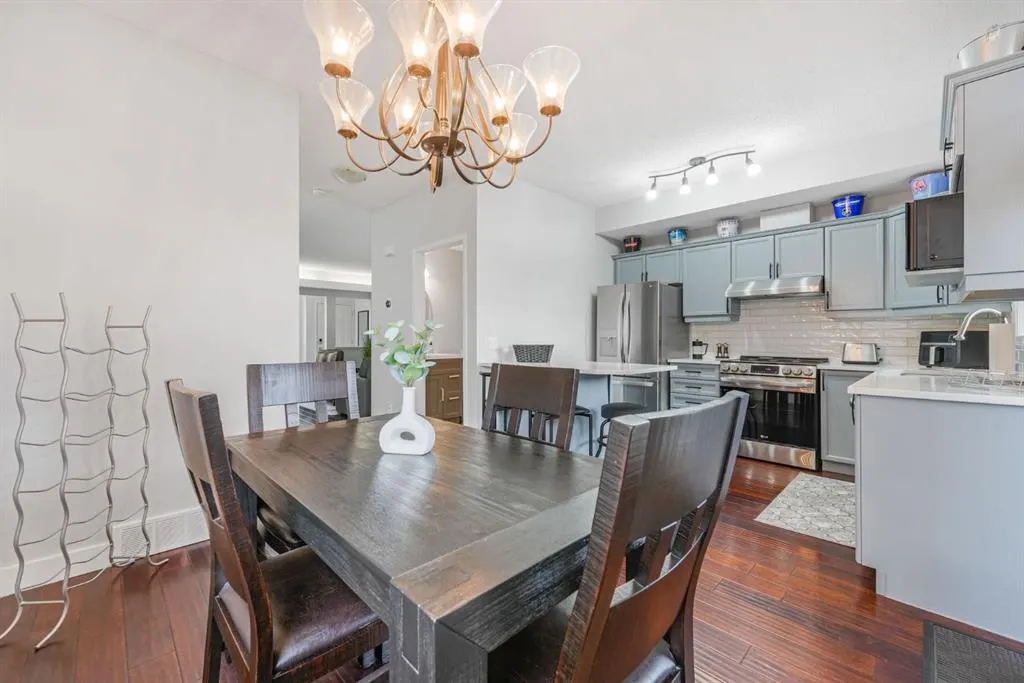 29 Springborough Boulevard SW #23