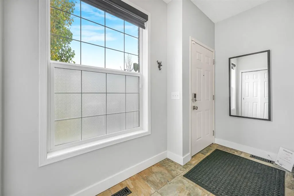 29 Springborough Boulevard SW #23