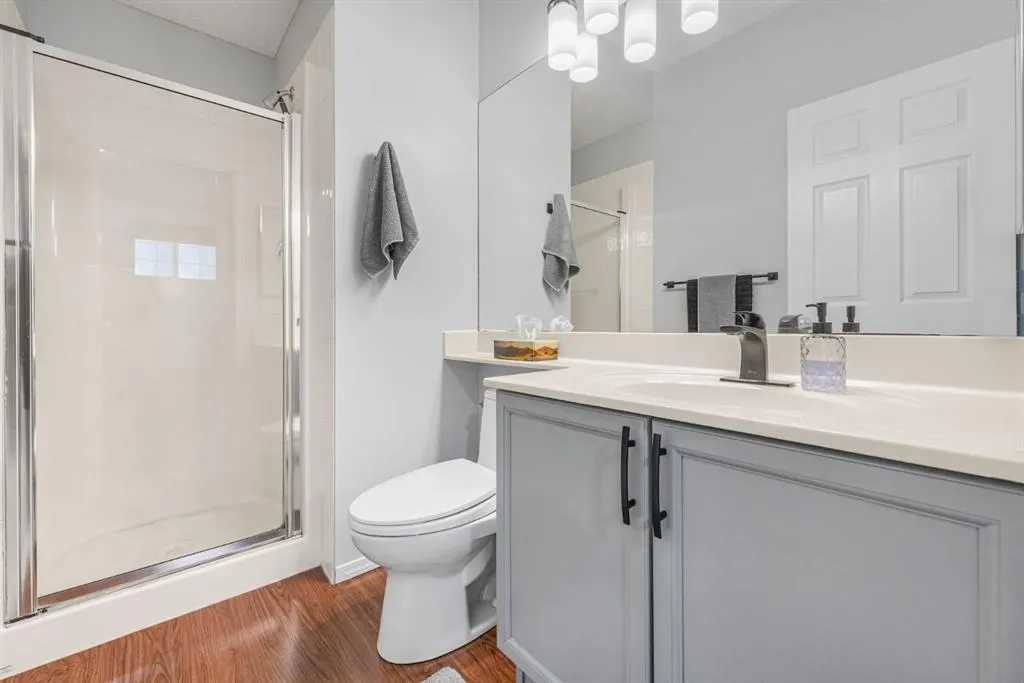 29 Springborough Boulevard SW #23