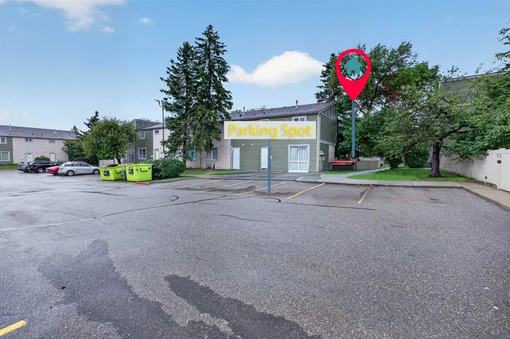 406 Blackthorn Road NE #442