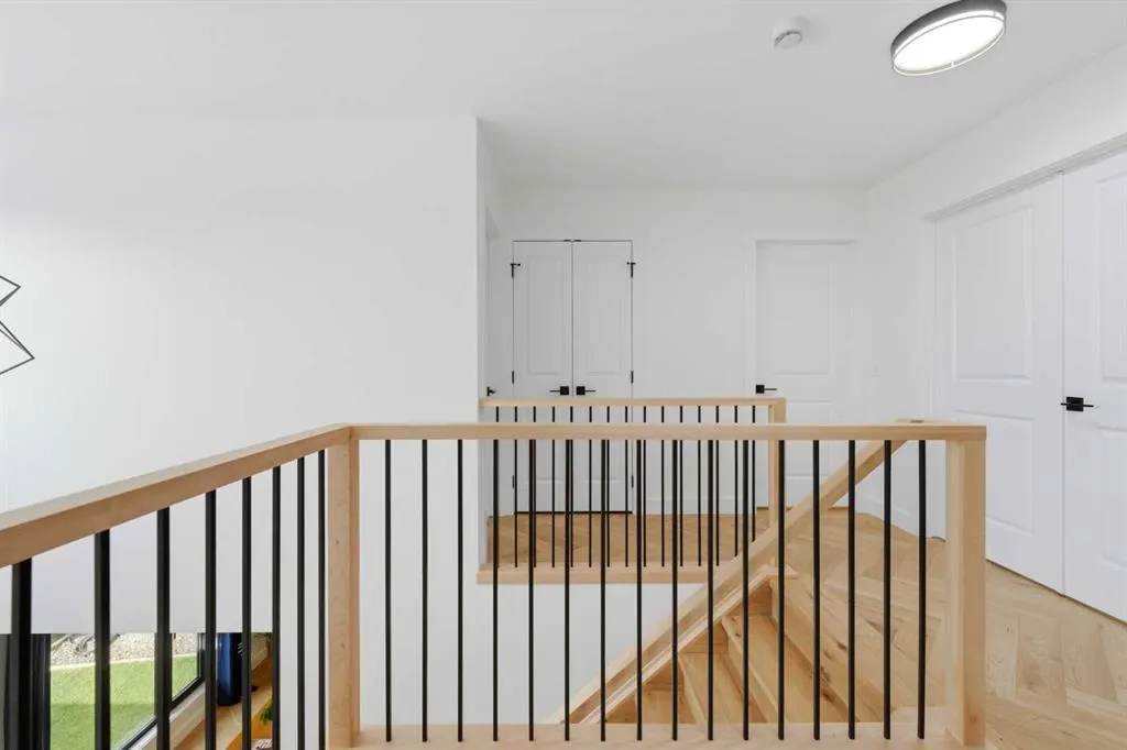 8 Strathlea Close SW