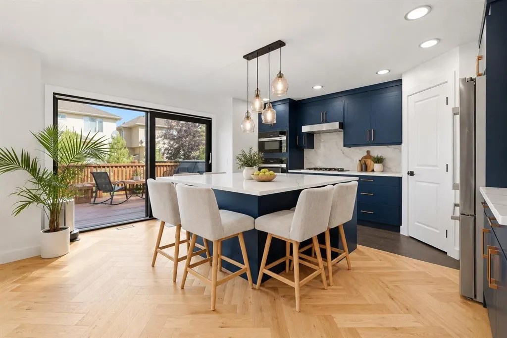 8 Strathlea Close SW