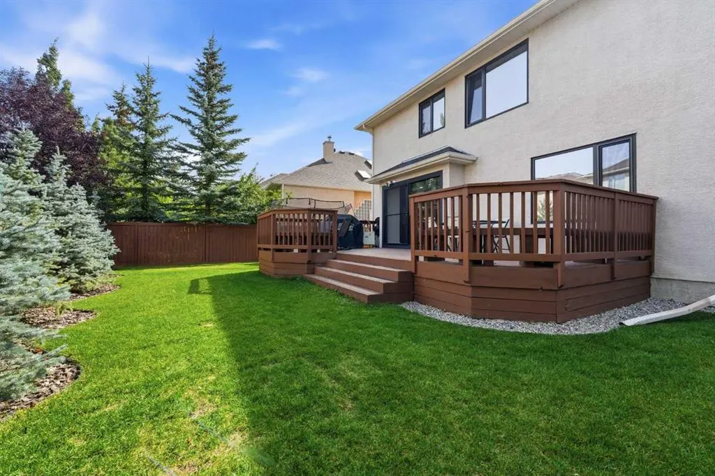 8 Strathlea Close SW