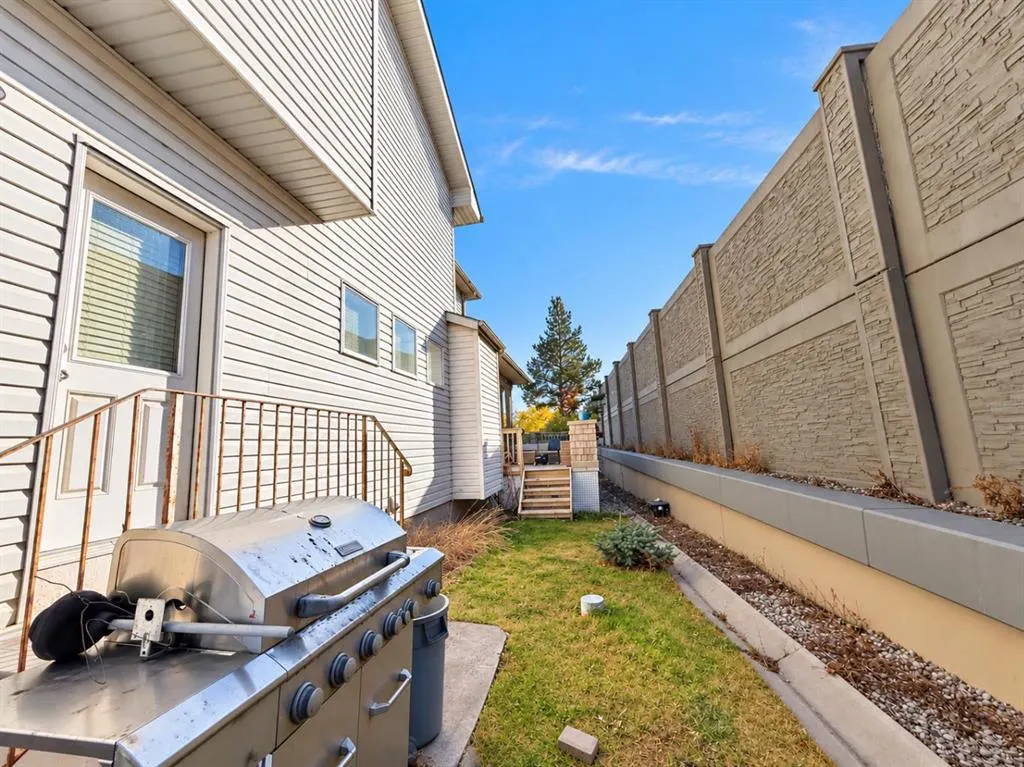 70 Auburn Bay View SE