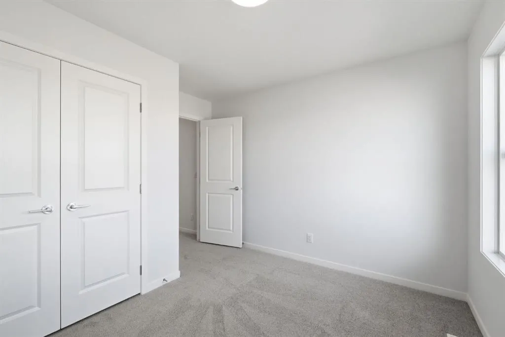 90 Rosemary Gardens SE