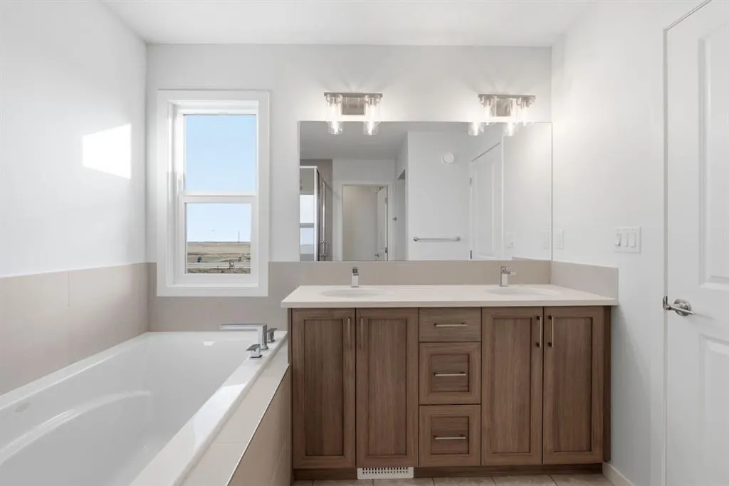 90 Rosemary Gardens SE