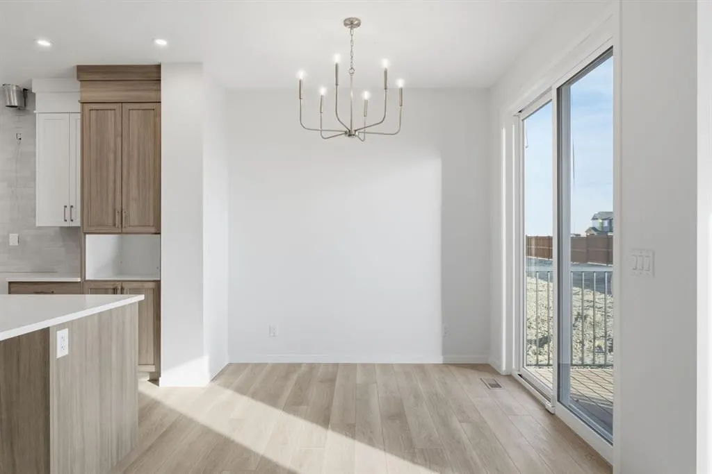90 Rosemary Gardens SE