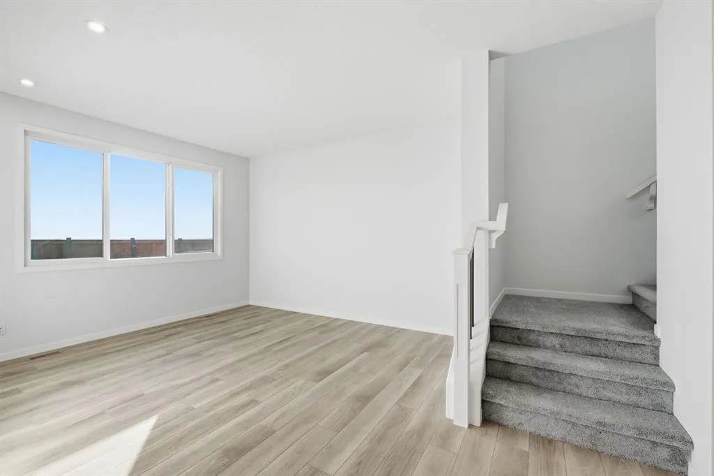 90 Rosemary Gardens SE