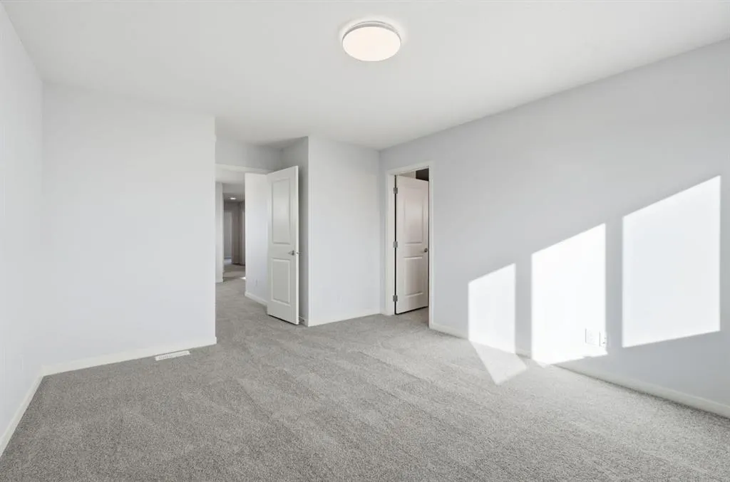 90 Rosemary Gardens SE