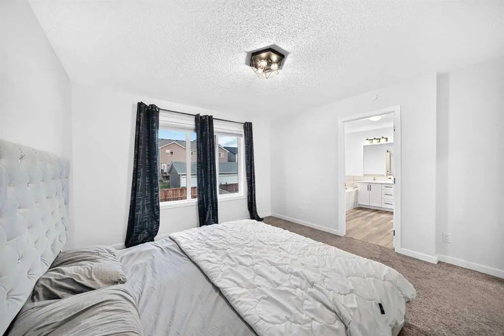 46 Lucas Heights NW