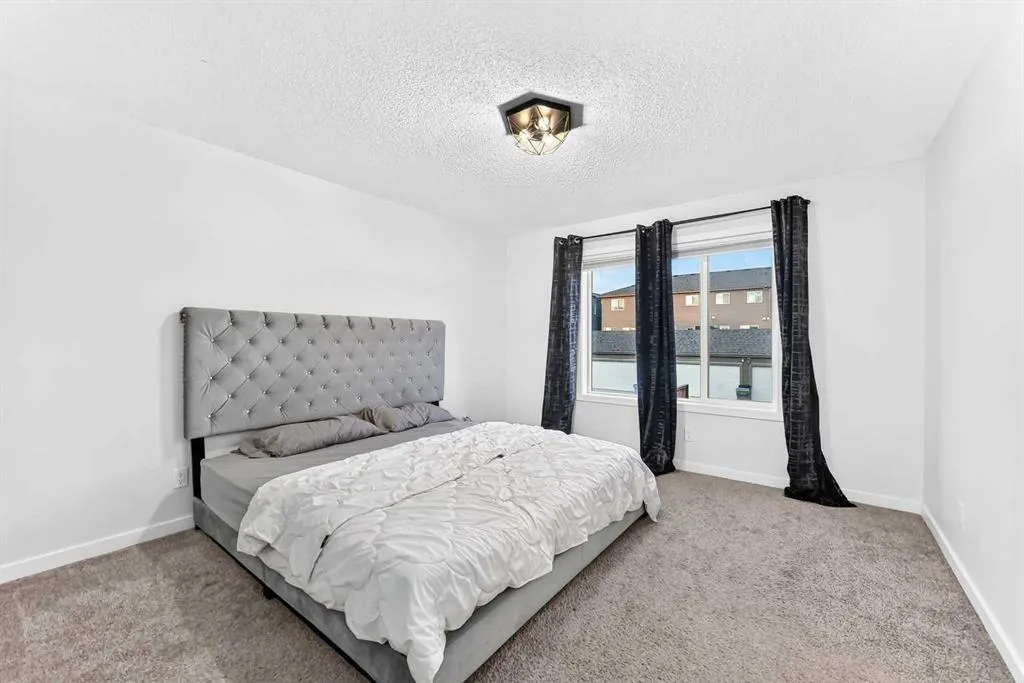 46 Lucas Heights NW