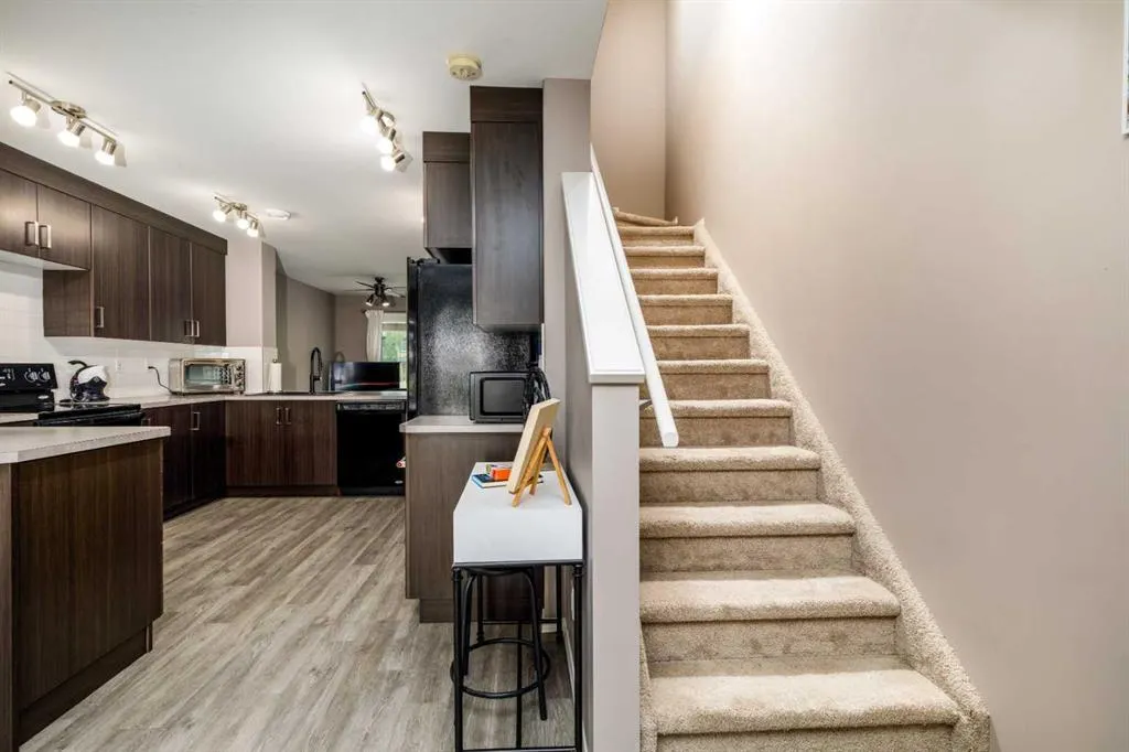 339 Viscount Drive #901