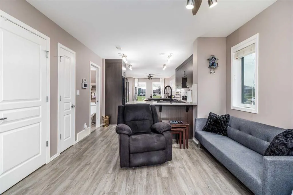 339 Viscount Drive #901
