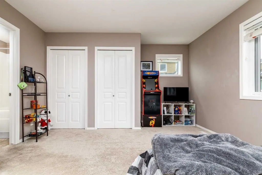 339 Viscount Drive #901