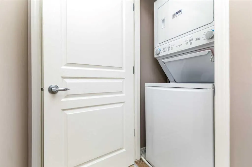 339 Viscount Drive #901