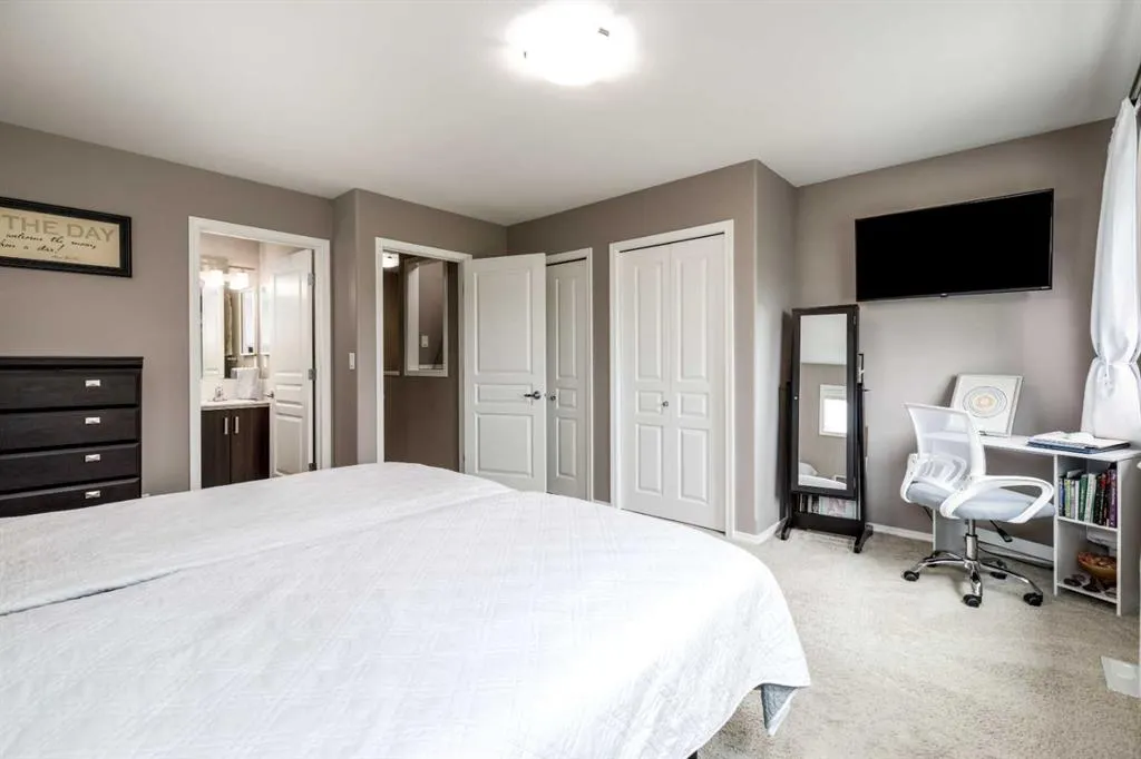 339 Viscount Drive #901