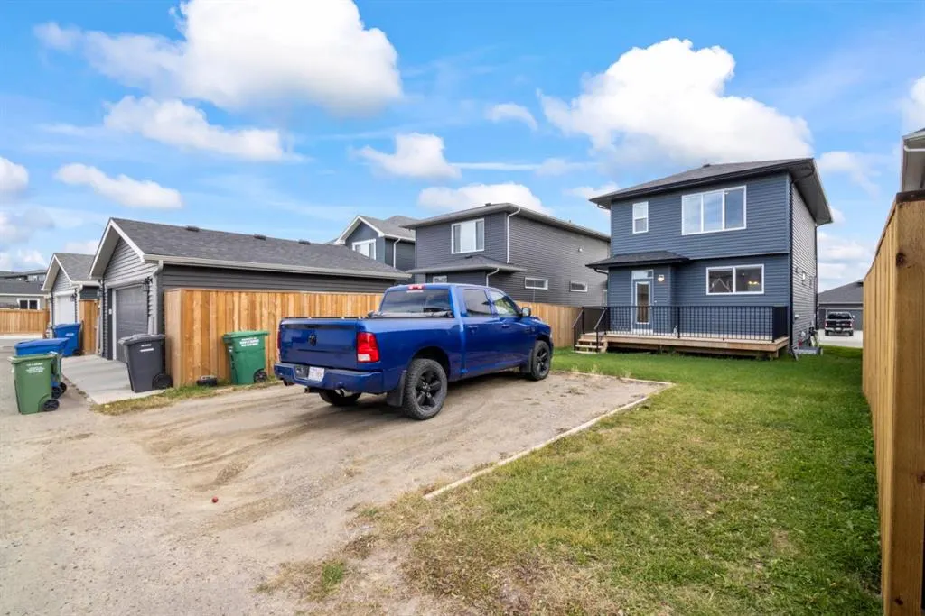48 Birch Glen