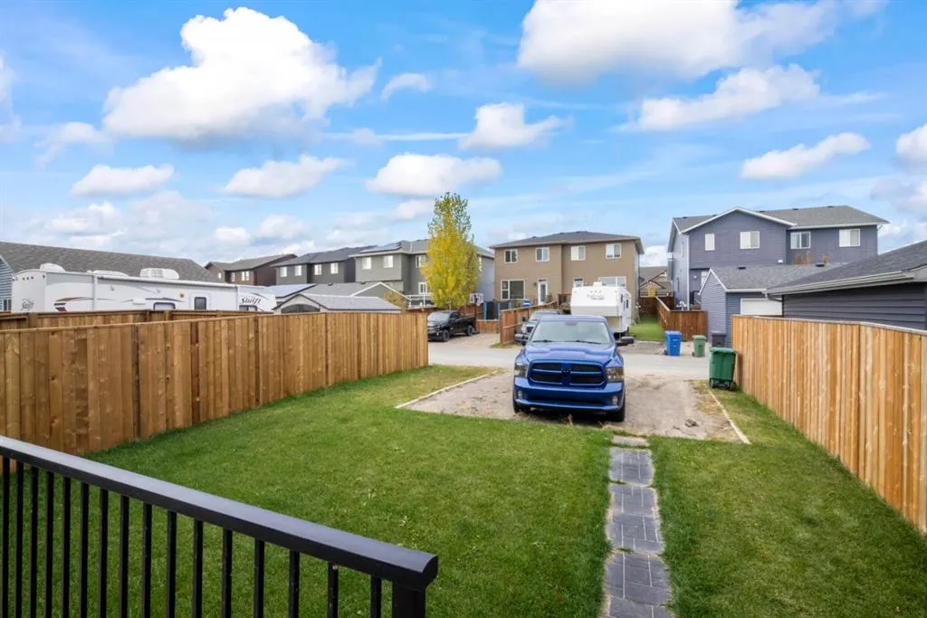48 Birch Glen
