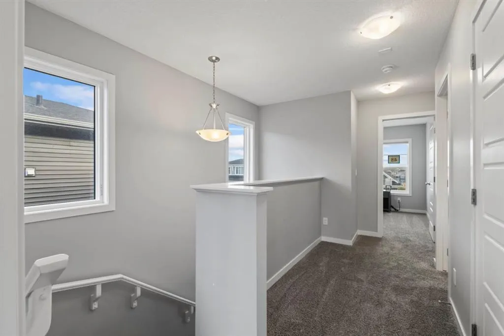 48 Birch Glen
