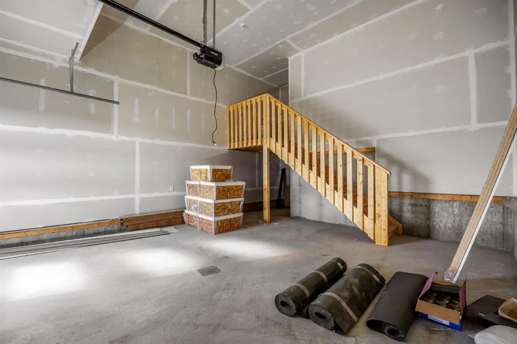 73 Topaz Place